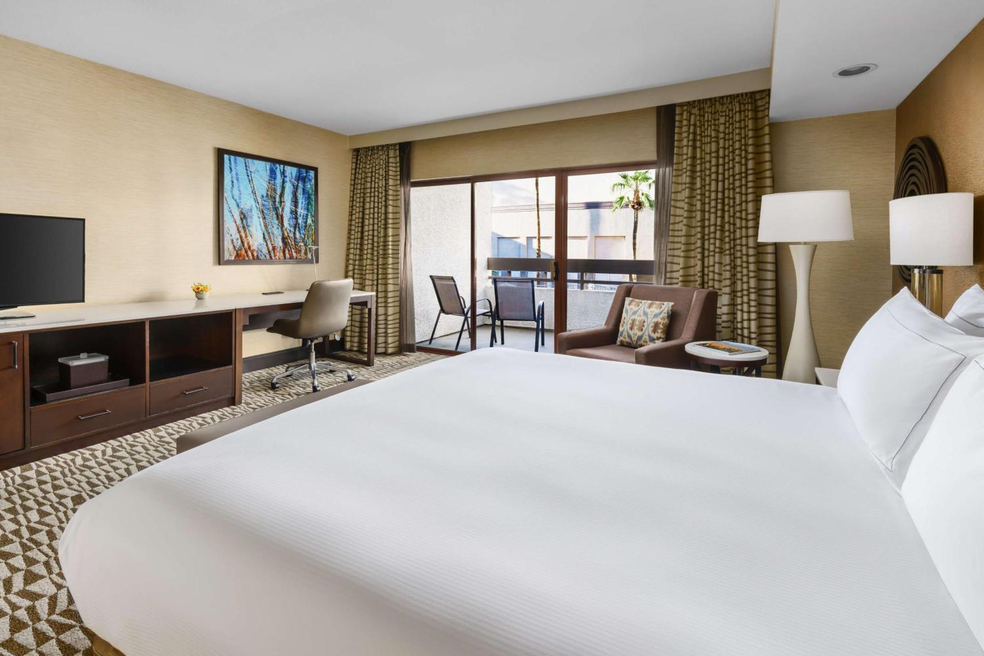 Hilton Phoenix Airport Exterior foto