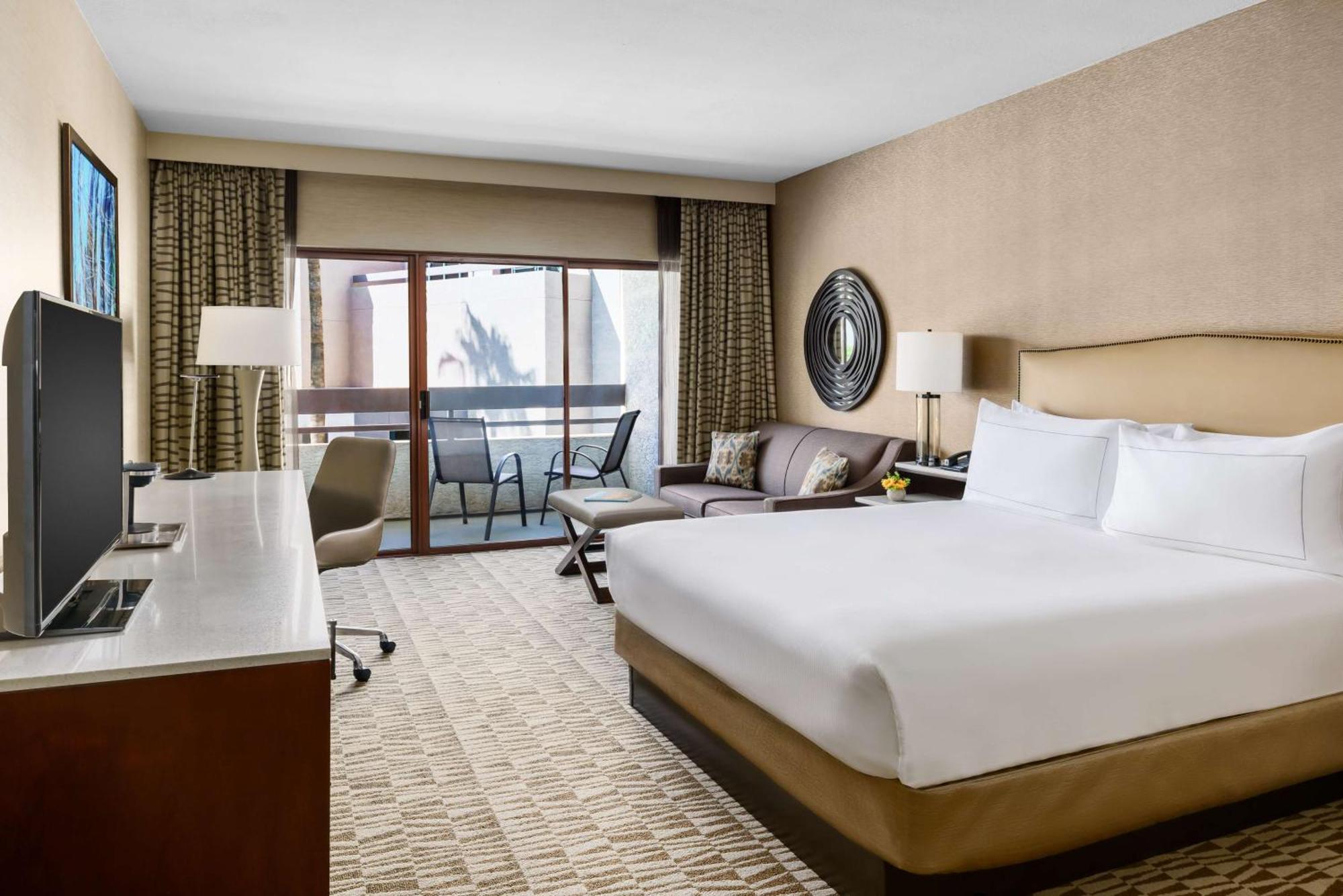 Hilton Phoenix Airport Exterior foto