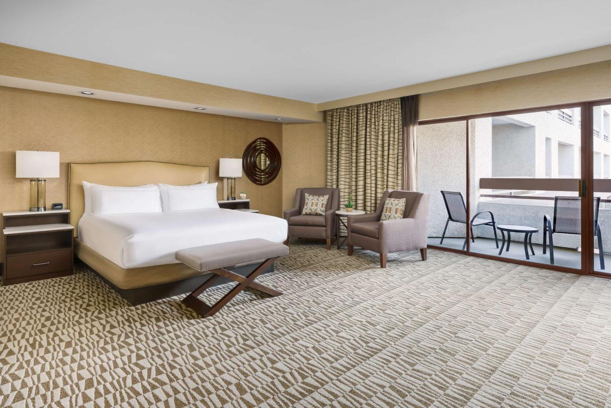 Hilton Phoenix Airport Exterior foto
